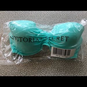 NWT Victoria Secret Bikini Top